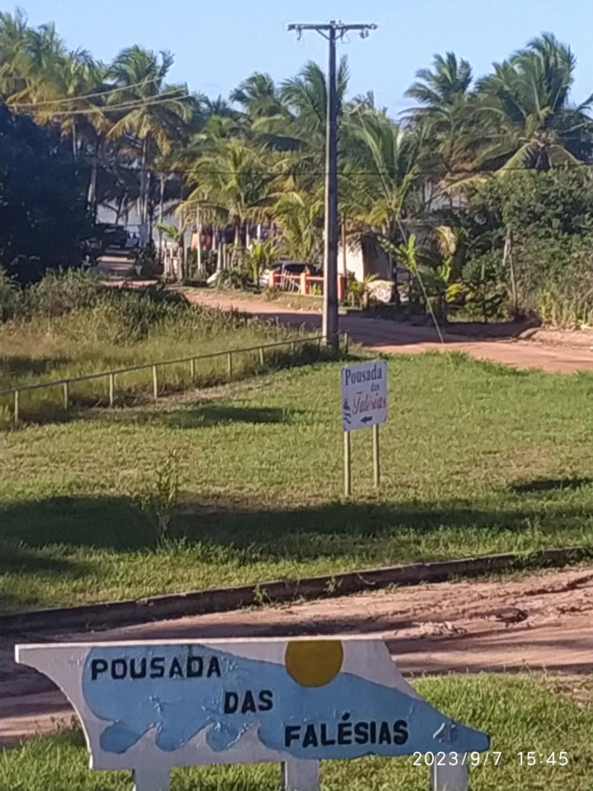 Pousada Das Falesias Hotel Prado Luaran gambar